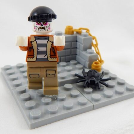 LEGO Escaped Zombie Convict Minifig