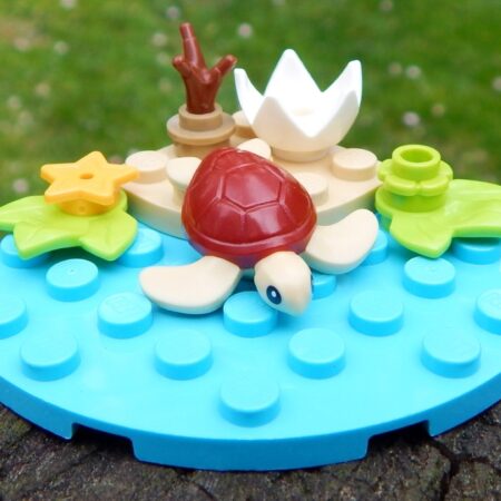 LEGO Sea Turtle Hatchling Scene