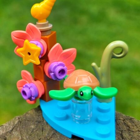 Baby Sea Turtle Scene