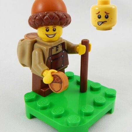 LEGO Acorn Harvester Corky McAcorn Minifig Bundle