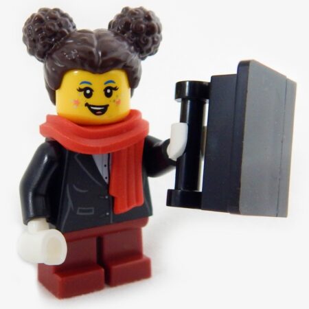 LEGO "Noelle" the Christmas Caroler