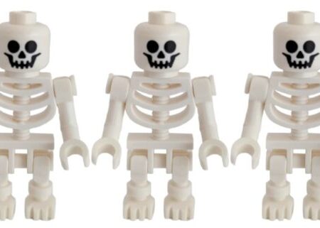 3-Pack of LEGO Skeleton Minifigs